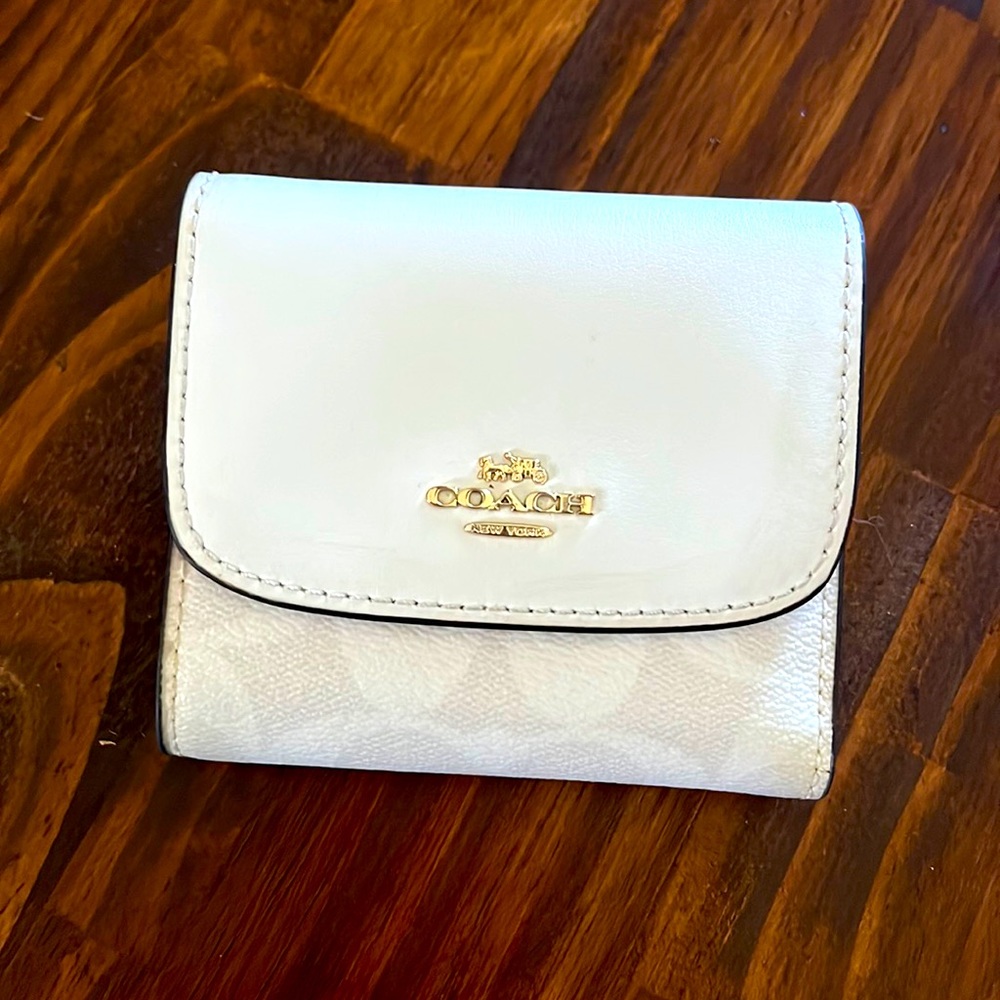 White Coach Wallet